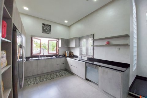 Вилла с 4 спальнями в Южная Кута, Бадунг, Бали (12228) 17