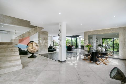3 bedrooms Villa in Kerobokan, Badung, Bali (2429) 7