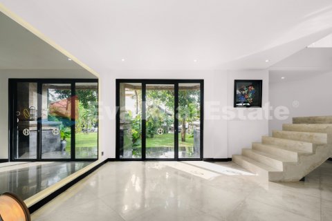 3 bedrooms Villa in Kerobokan, Badung, Bali (2429) 9