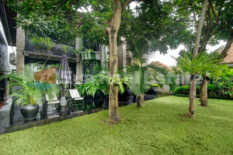 3 bedrooms Villa in Kerobokan, Badung, Bali (2429) 28