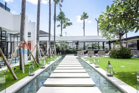 5 bedrooms Villa in Tumbak Bayuh, Mengwi, Badung, Bali (2427) 2