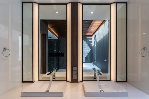 5 bedrooms House in Kerobokan, Badung, Bali (4618) 28