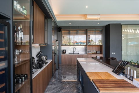 5 bedrooms House in Kerobokan, Badung, Bali (4618) 21