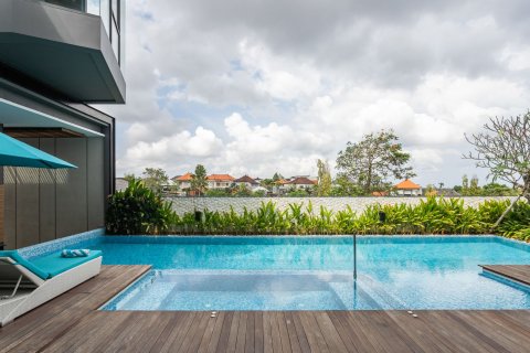 5 bedrooms House in Kerobokan, Badung, Bali (4618) 6