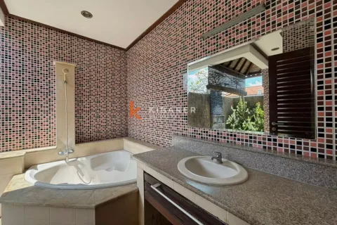 3 bedrooms Villa in Tibubeneng, Badung, Bali (17136) 22