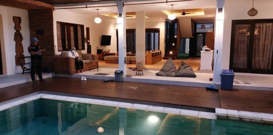 5 bedrooms Villa in Jimbaran, Badung, Bali (14900)