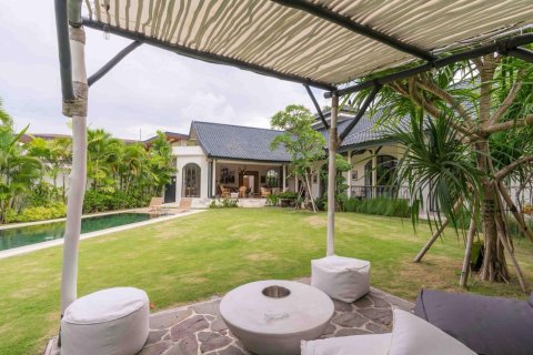 350m2 Villa in Badung, Bali (10500) 2
