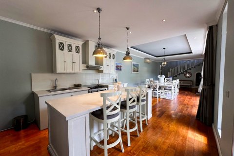 250m2 Villa in Badung, Bali (10499) 6