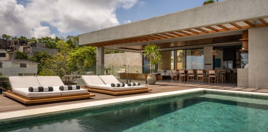 4 bedrooms Villa in Pecatu, Badung, Bali (15628)