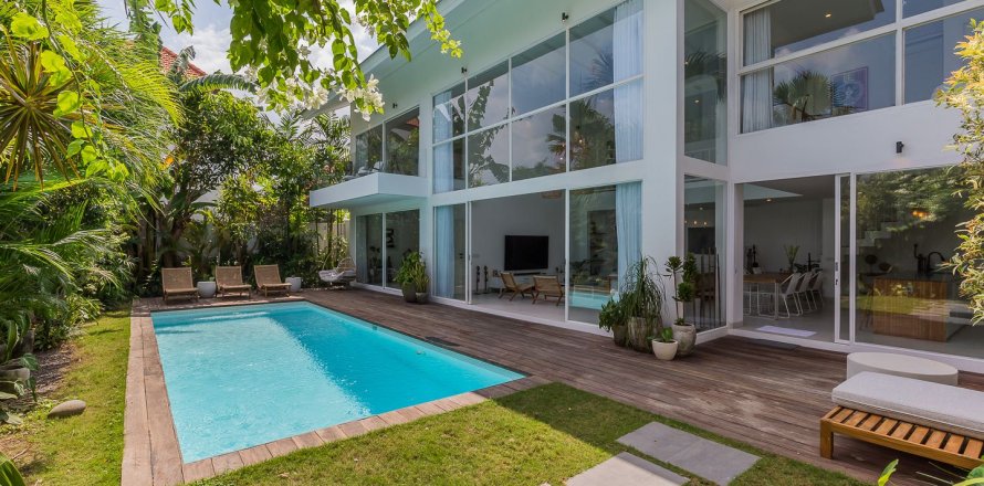 3 bedrooms Villa in Canggu, Badung, Bali (15621)