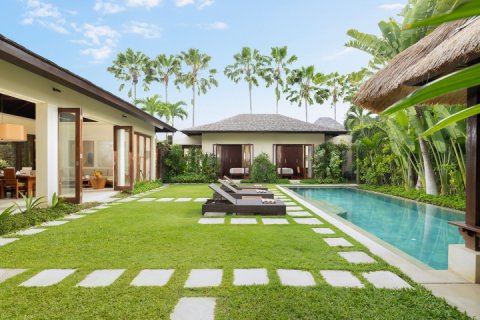 Вилла с 5 спальнями в Семиньяк, Бадунг, (1765) 3