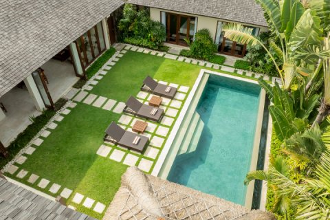 Вилла с 5 спальнями в Семиньяк, Бадунг, (1765) 10