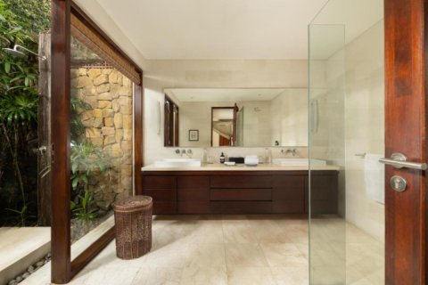 Вилла с 5 спальнями в Семиньяк, Бадунг, (1765) 13