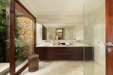 Вилла с 5 спальнями в Семиньяк, Бадунг, (1765) 15