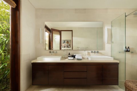 Вилла с 5 спальнями в Семиньяк, Бадунг, (1765) 19