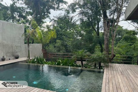 Вилла с 3 спальнями в Керобокан, Бадунг, (9310) 5