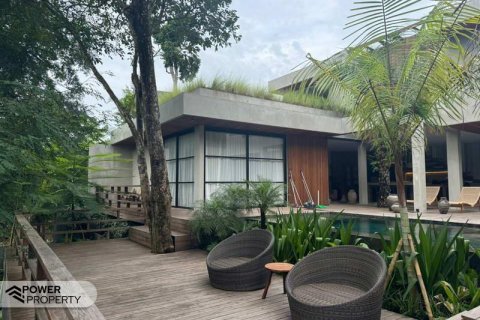 Вилла с 3 спальнями в Керобокан, Бадунг, (9310) 15