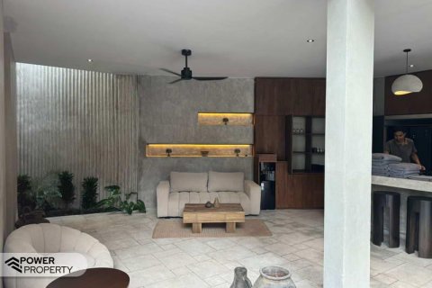 Вилла с 3 спальнями в Керобокан, Бадунг, (9310) 6