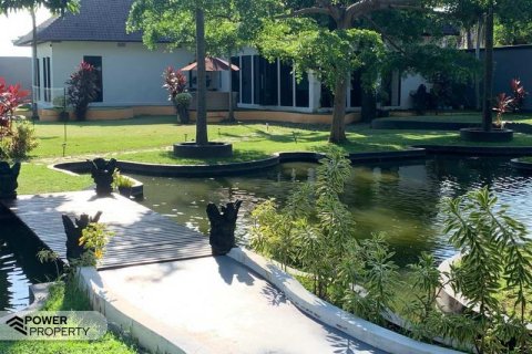 Вилла с 3 спальнями в Керобокан, Бадунг,  (9731) 9