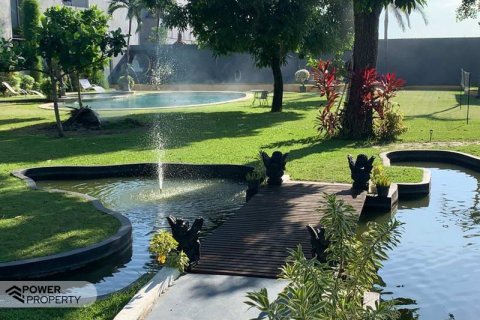 Вилла с 3 спальнями в Керобокан, Бадунг,  (9731) 10