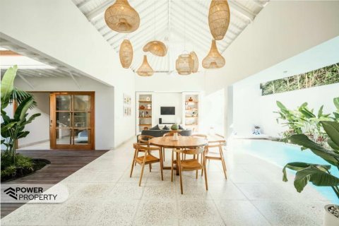 Вилла с 3 спальнями в Чангу, Бадунг,  (9739) 28