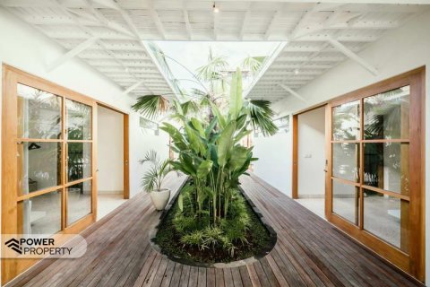 Вилла с 3 спальнями в Чангу, Бадунг,  (9739) 27