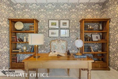 Вилла с 4 спальнями в Джимбаран, Бадунг, (9703) 18