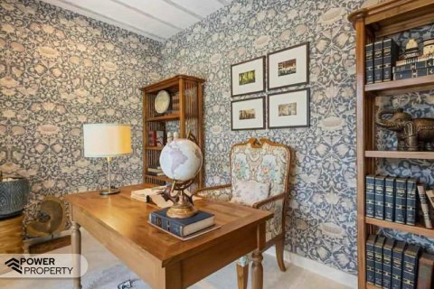 Вилла с 4 спальнями в Джимбаран, Бадунг, (9703) 16