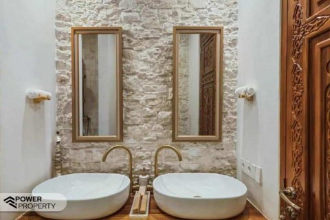 Вилла с 4 спальнями в Джимбаран, Бадунг, (9703) 22