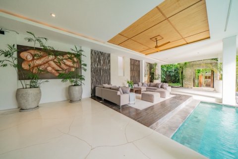 Вилла с 5 спальнями в Далунг, Бадунг, (9700) 16