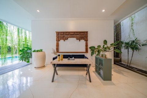 Вилла с 5 спальнями в Далунг, Бадунг, (9700) 28