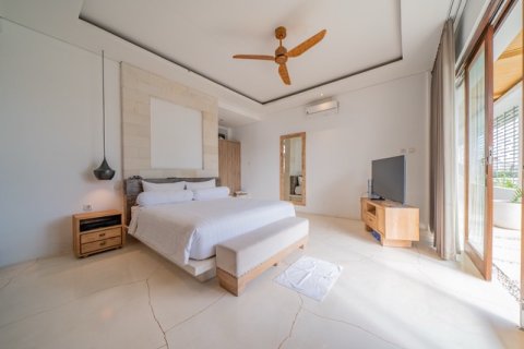 Вилла с 5 спальнями в Далунг, Бадунг, (9700) 8