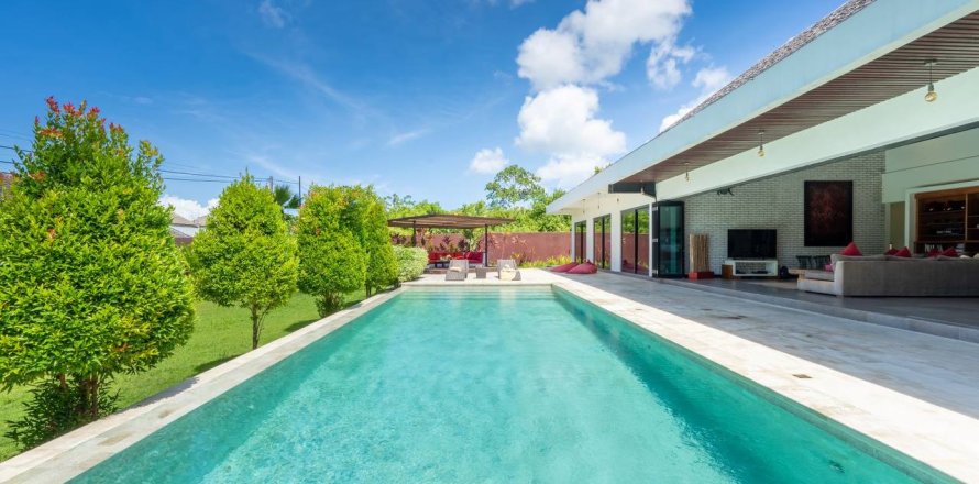 4 bedrooms Villa in Ungasan, Badung, Bali (15065)