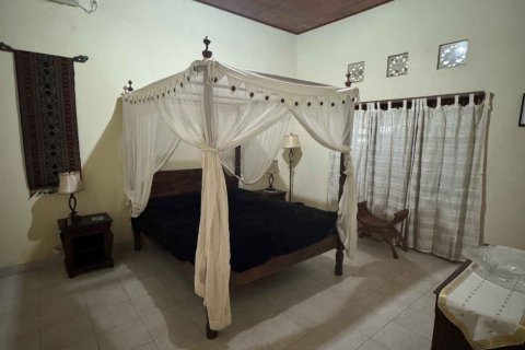 Дом с 3 спальнями в Джимбаран, Бадунг,  (9469) 9