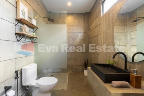 3 bedrooms Villa in Tibubeneng, Badung, Bali (2495) 11
