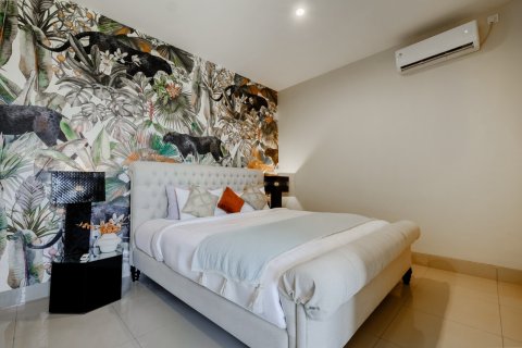 Квартира с 10 спальнями в Семиньяк, Бадунг,  (9461) 15