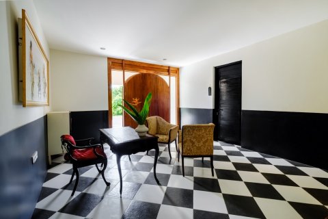 Квартира с 10 спальнями в Семиньяк, Бадунг,  (9461) 24