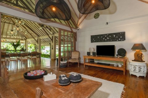 Вилла с 4 спальнями в Семиньяк, Бадунг,  (9182) 9