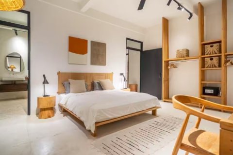 5 bedrooms Villa in Canggu, Badung,  (9184) 25