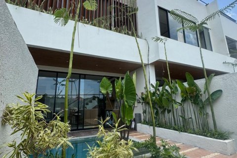 3 bedrooms Villa in Canggu, Badung, Bali (15285)