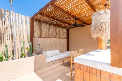 1 bedroom Villa in Pecatu, Badung, Bali (14245) 2