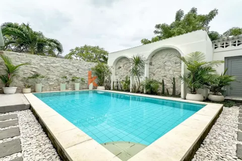 3 bedrooms Villa in Tibubeneng, Badung, Bali (13773) 2