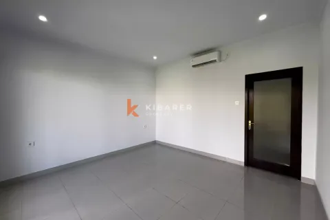 4 bedrooms Villa in Denpasar, Bali (13771) 6