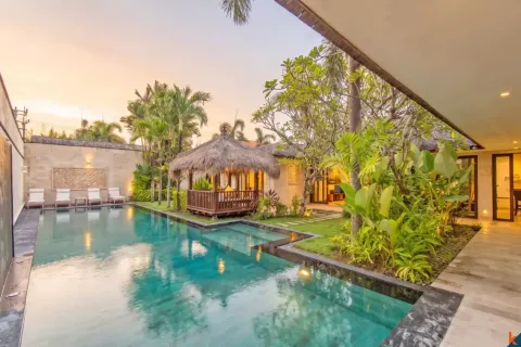 3 bedrooms Villa in Tibubeneng, Badung, Bali (14064)