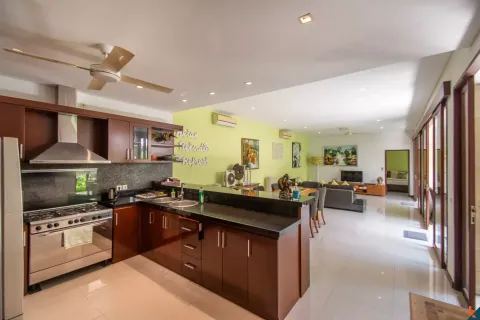 3 bedrooms Villa in Tibubeneng, Badung, Bali (14065) 9