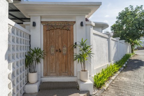 2 bedrooms Villa in Benoa, Badung, Bali (13904) 23