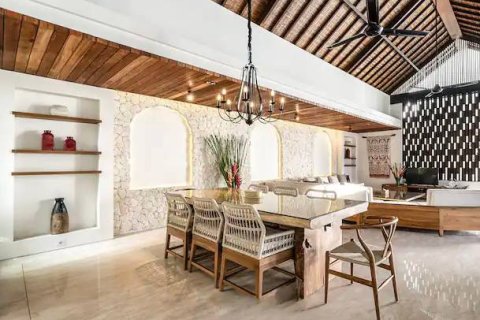 3 bedrooms Villa in Canggu, Badung, Bali (15422)