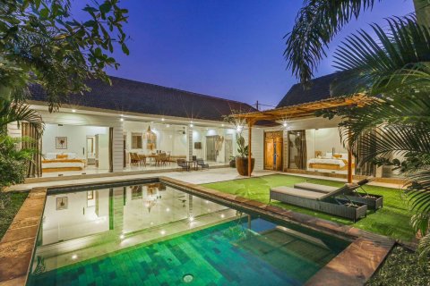 3 bedrooms Villa in Canggu, Badung, Bali (15425)