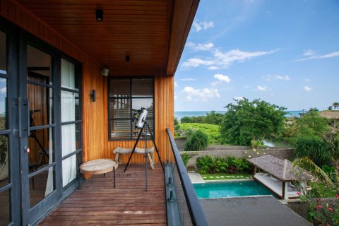 4 bedrooms Villa in Canggu, Badung, Bali (15762)