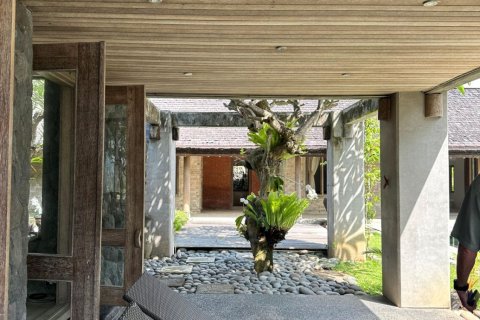 6 bedrooms Villa in Gianyar, Bali (15760)